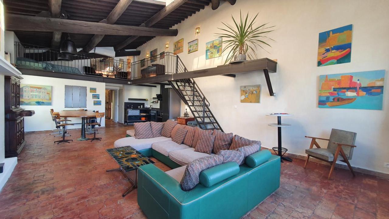 Grand Loft En Plein Coeur Du Vieux-Port Apartment Marseille Bagian luar foto