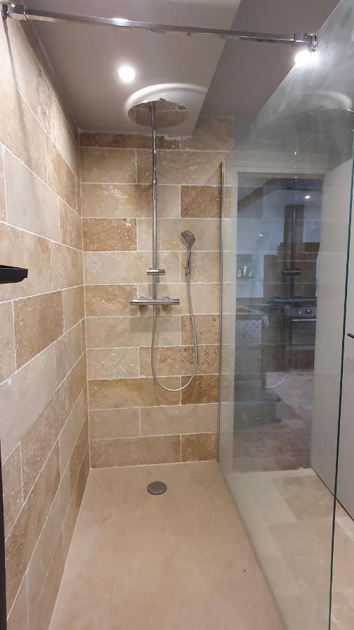 Grand Loft En Plein Coeur Du Vieux-Port Apartment Marseille Bagian luar foto